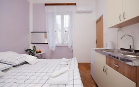 Studio apartman Bulesic